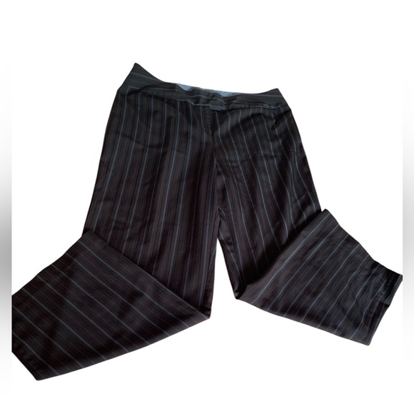STUDIO 1940 Woman’s Black Light Blue Pinstripe Trousers Slacks Pants Size 18W - Picture 5 of 10